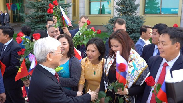 Ảnh: Lễ đón Tổng Bí thư tại sân bay Vnukovo, Liên Bang Nga - Ảnh 9.